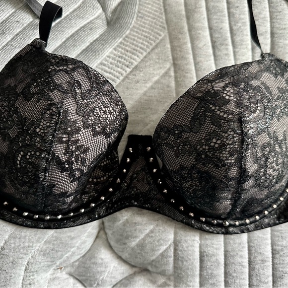 Victoria's Secret Other - Victoria Secret Very Sexy Balconet 34D